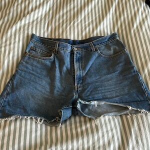 Levi’s cut off shorts